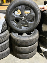Load image into Gallery viewer, 2256018 225/60R18 104H Michelin Primacy A/S tire single 8.5/32
