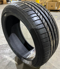 Load image into Gallery viewer, 2254018 225/40R18 - 88W Bridgestone Potenza RE050A RFT tire single 8.5/32
