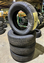 Load image into Gallery viewer, 2756020 275/60R20 - 115T Continental Crosscontact LX20 tire set 11/32
