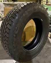 Load image into Gallery viewer, 2557018 255/70R18 - 113T Bridgestone Dueler AT tire single 12/32
