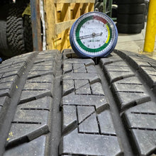 Load image into Gallery viewer, 2556518 255/65R18 - 111T Bridgestone Dueler HL Alenza tire single 10/32
